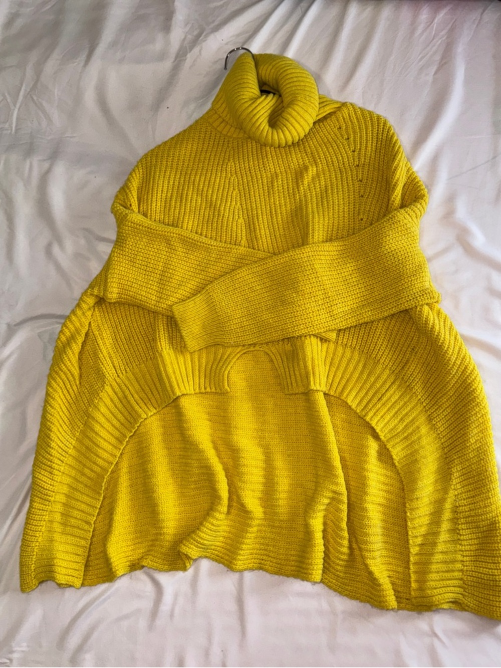 Les Copains Sunny Yellow Ribbed Turtleneck Pullover